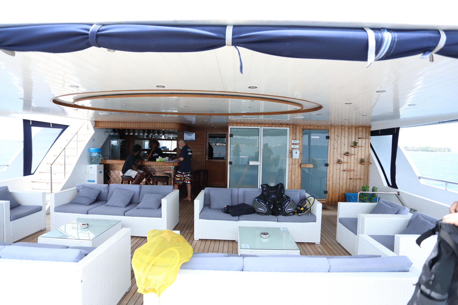 Lounge (Apr 3, 2021)